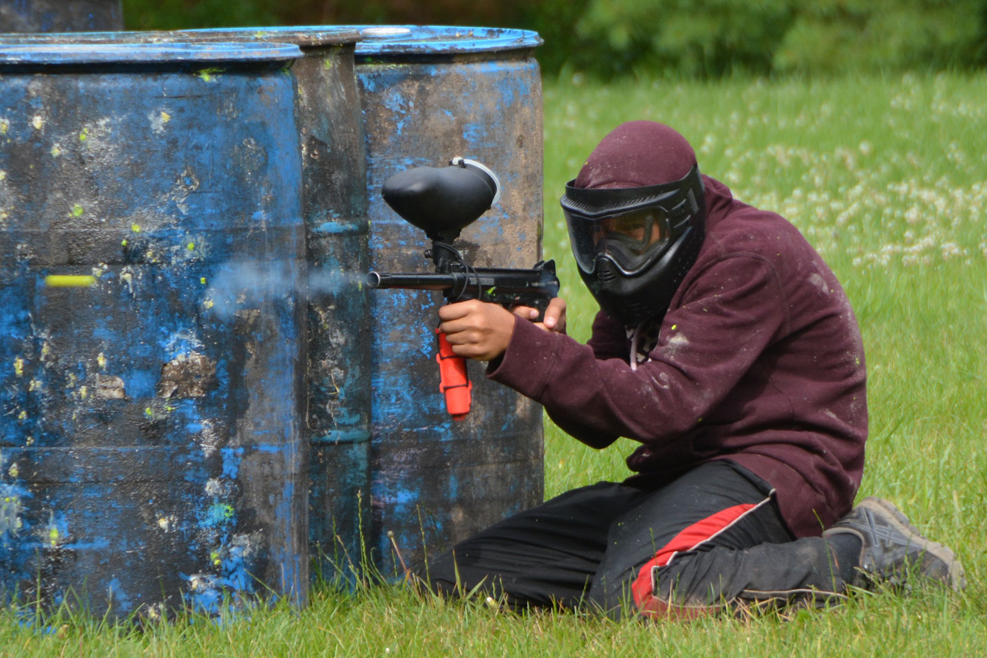 Paintball team action